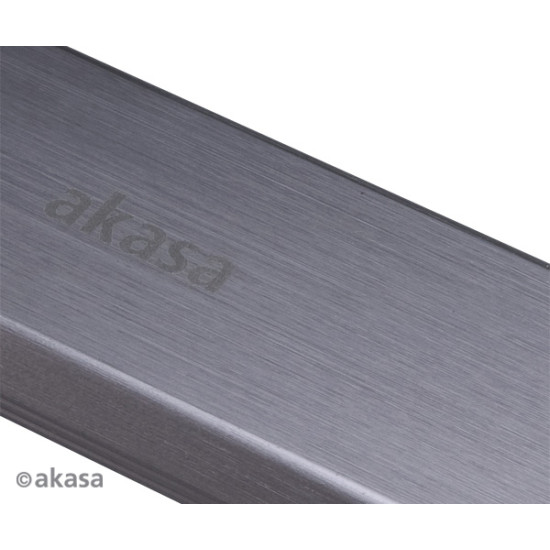 SSD Ház Akasa Portable M.2 PCIe/ NVMe SSD - USB 3.1 Gen 2 ultra slim alumínium SSD Ház Akasa Portable M.2 PCIe/ NVMe SSD - USB 3.1 Gen 2 ultra slim alumínium