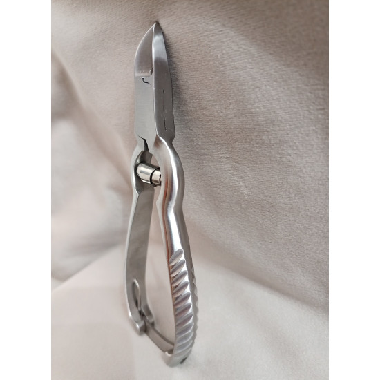 Rozsdamentes körömcsípő hernyórugós 13,5cm RM34 Rozsdamentes körömcsípő hernyórugós 13,5cm RM34