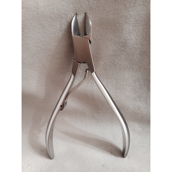 Szilágyi rozsdamentes körömcsípő drótrugós 12cm-es RM32 Szilágyi rozsdamentes körömcsípő drótrugós 12cm-es RM32