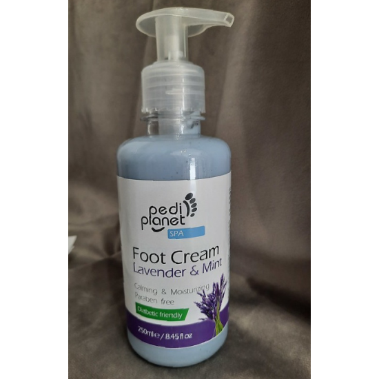 PEDI PLANET LEVENDULÁS LÁBÁPOLÓ KRÉM 250ML PEDI PLANET LEVENDULÁS LÁBÁPOLÓ KRÉM 250ML