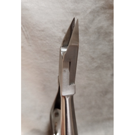 Szilágyi körömcsípő egyenes keskeny fej 13.5cm RM38 Szilágyi körömcsípő egyenes keskeny fej 13.5cm RM38